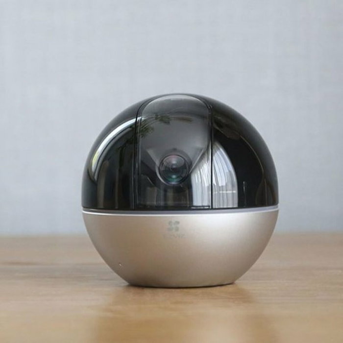 Ezviz E6 Caméra de surveillance intérieure 3K 5MP avec vision 360°