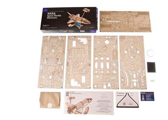 Ugears Maquette en bois Space Shuttle Discovery NASA Ugears Maquette en bois Space Shuttle Discovery NASA