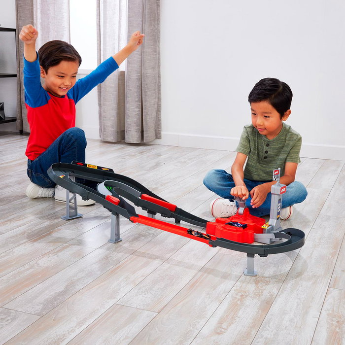 Hot Wheels Circuit de course Racing Starter Trackset avec 3 voitures F1 Hot Wheels Circuit de course Racing Starter Trackset avec 3 voitures F1