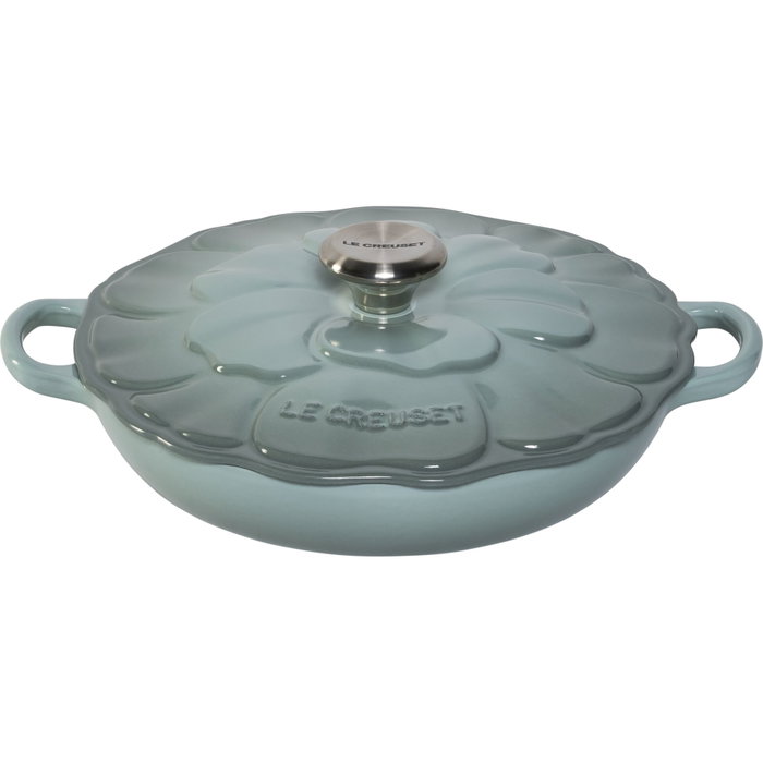 Le Creuset Gourmet Casserole Flower 26 cm sea salt Le Creuset Gourmet Casserole Flower 26 cm sea salt