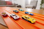 Mattel Hot Wheels - Voiture miniature blister individuelle, échelle 1:64 - Modèle aléatoire parmi 250 variantes - À partir de 3 ans