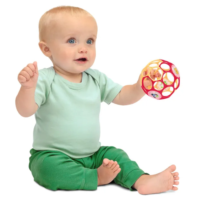 Bright Starts Disney Baby Winnie Balle de motricité fine O Ball hochet sensoriel avec Winnie l'Ourson, Tigrou, Bourriquet pour bébé 0M+ rouge et jaune