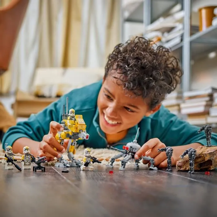 Lego Star Wars 75431 Pack de Combat du 327e Corps d'Armée - Jeu de Construction 258 Pièces avec Marcheur AT-RT et 4 Minifigurines - À Partir de 7 Ans