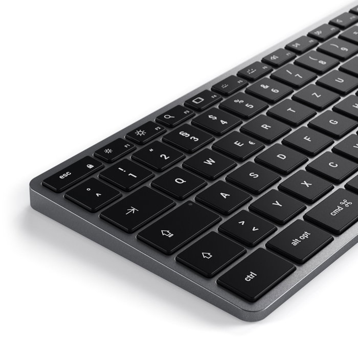 Satechi Slim W3 Clavier Filaire USB-C Rétroéclairé - Disposition Allemande (QWERTZ)