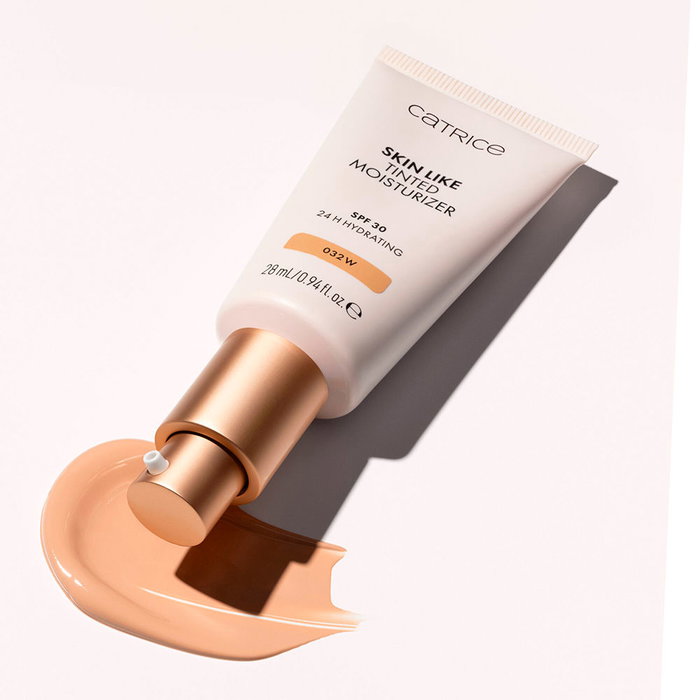 Catrice - Crème teintée hydratante #032W (ton clair sous-tons pêche) SPF 30, effet peau naturelle - 28 ml