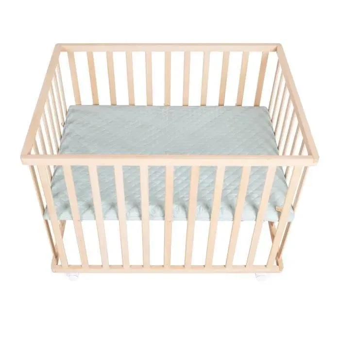 Roba - Parc bébé Roba Style en bois de hêtre massif bio - 75 x 100 cm - Tapis vert givré inclus - Réglable en hauteur - 4 roulettes avec freins - Norme EN 12227