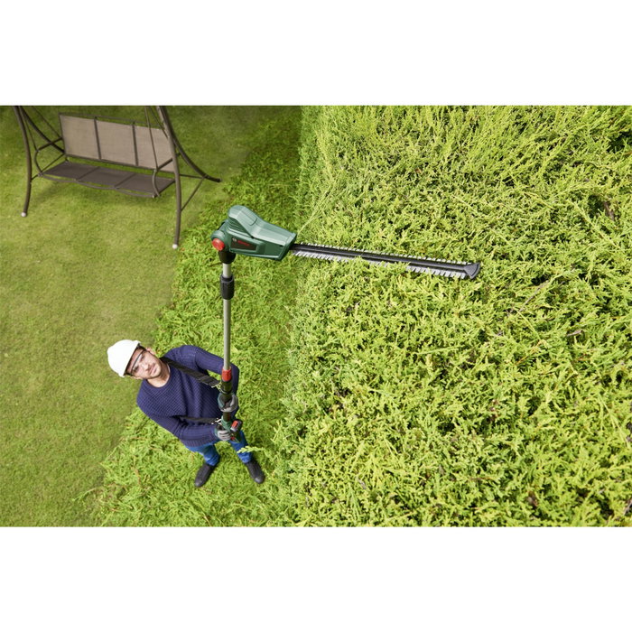 Bosch UniversalHedgePole 18 Taille-Haies sans fil télescopique (1 Batterie 18 V 2,5 Ah, Chargeur, Lame 43 cm)
