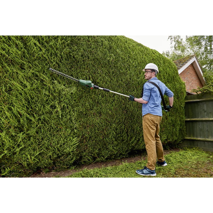 Bosch UniversalHedgePole 18 Taille-Haies sans fil télescopique (1 Batterie 18 V 2,5 Ah, Chargeur, Lame 43 cm)