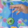 Jeux 2 momes Yoyó en bois avec motifs assortis