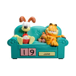 ERIK - Calendrier perpétuel 3D en bois à décor Garfield - Dimensions : 205 x 157 x 115 mm