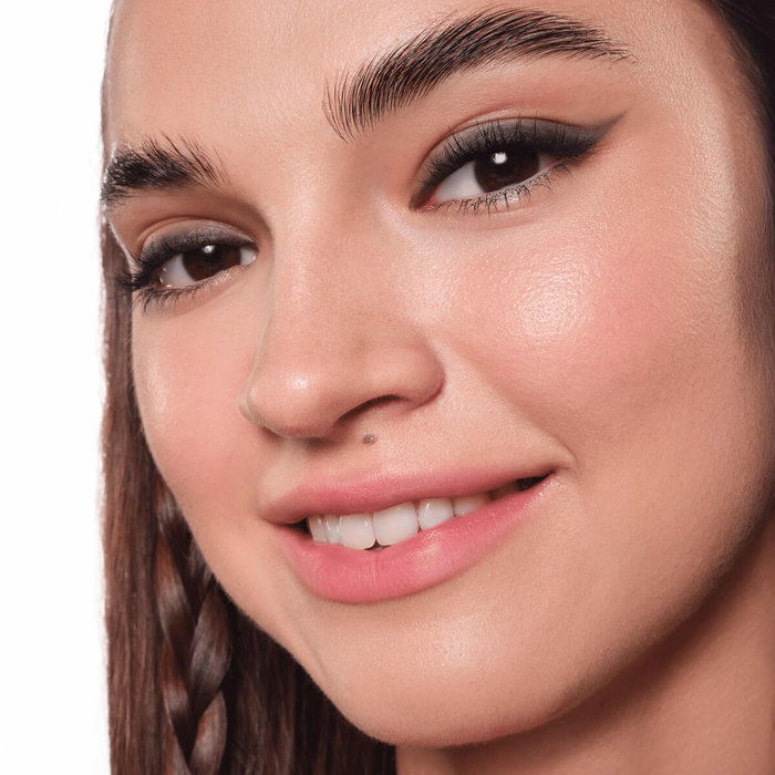 Essence Satin Blend Eyeliner Gel 06-Olive foncé Essence Satin Blend Eyeliner Gel 06-Olive foncé