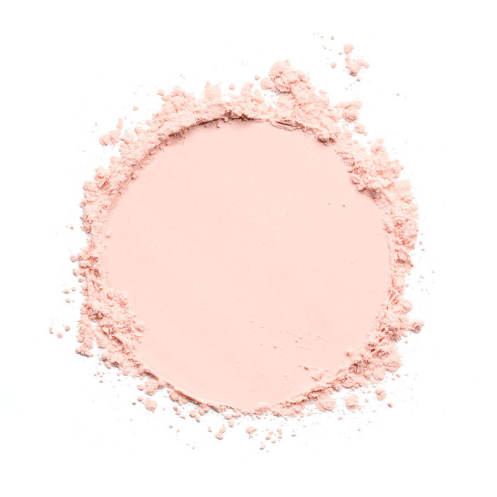 Essence Silky Blur - Poudre libre translucide teintée pêche pour fini mat et naturel, sans flashback, 9 g Essence Silky Blur - Poudre libre translucide teintée pêche pour fini mat et naturel, sans flashback, 9 g