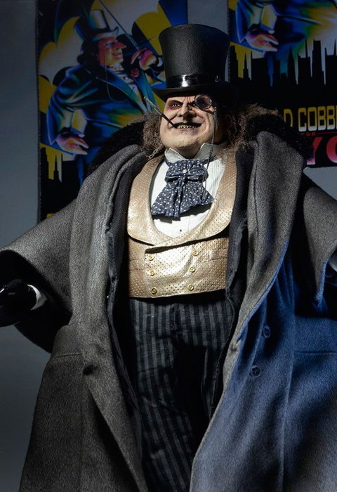 NECA Batman Le Défi figurine 1/4 Mayoral Pinguin (Danny DeVito) 38 cm NECA Batman Le Défi figurine 1/4 Mayoral Pinguin (Danny DeVito) 38 cm