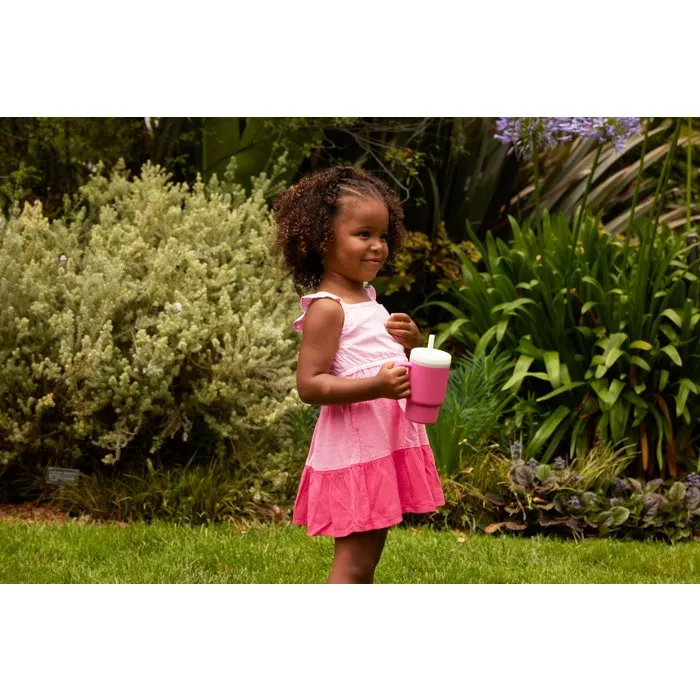 Infantino Ma Première Tasse en Silicole avec Paille Anti-Fuite pour Bébé 255 ml (25.5cl) - Couleur Bubble Gum - Gobelet Léger et Lavable au Lave-Vaisselle