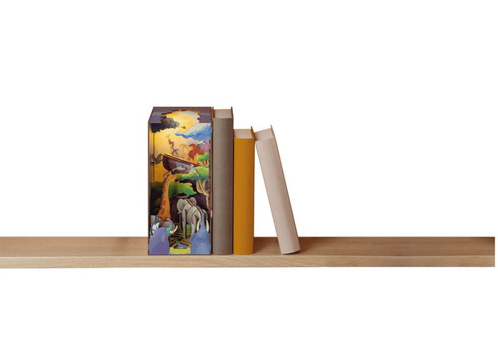 Disney maquette Book Nook Tiny Adventures Le Roi lion 23 cm Disney maquette Book Nook Tiny Adventures Le Roi lion 23 cm