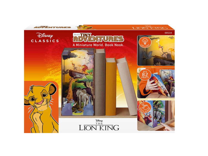 Disney maquette Book Nook Tiny Adventures Le Roi lion 23 cm Disney maquette Book Nook Tiny Adventures Le Roi lion 23 cm