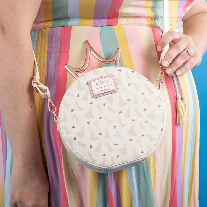 Loungefly Bolso Ultimate Corona Metal - Sac à bandoulière Petit modèle 20cm avec motif Princesses Disney