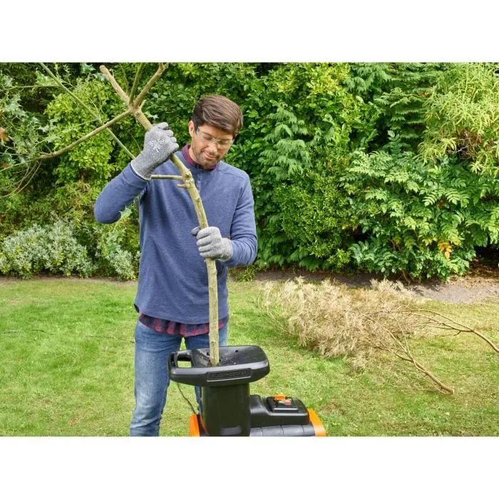 Black + Decker BEGAS5800-QS Broyeur de Végétaux 2800W