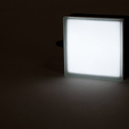 Brique LED Encastrée 2,6W 256Lm 6000K IP67 24VDC Lumière Froide