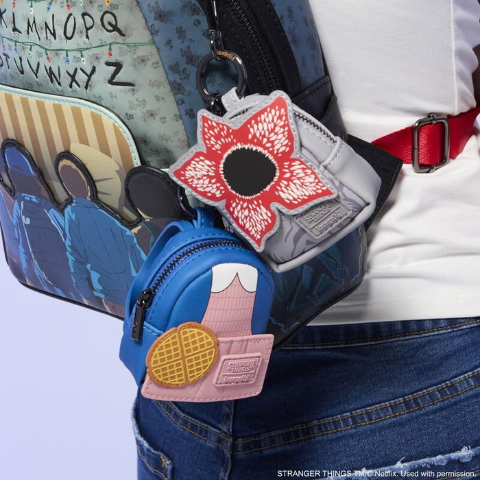 Loungefly Stranger Things Présentoir Bijoux de sac Mystery Box (15) de 15 pièces