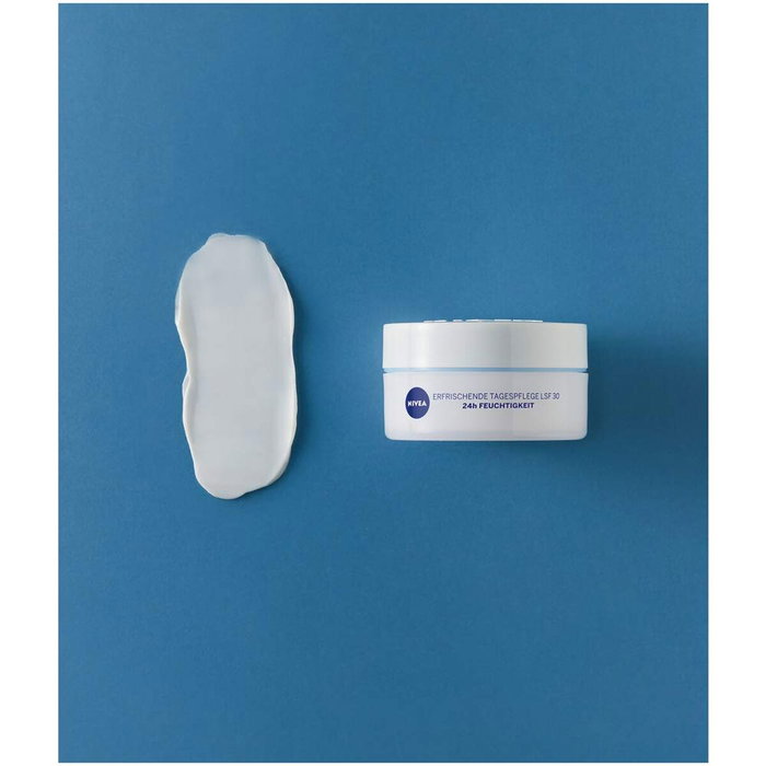 Nivea Crème de Jour Rafraîchissante SPF30 50 ml Nivea Crème de Jour Rafraîchissante SPF30 50 ml