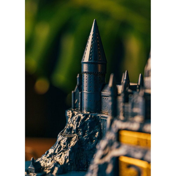 ERIK - Calendrier Perpétuel 3D Harry Potter Hogwarts - Décoration en Résine Peinte à Main - 14x9x10 cm