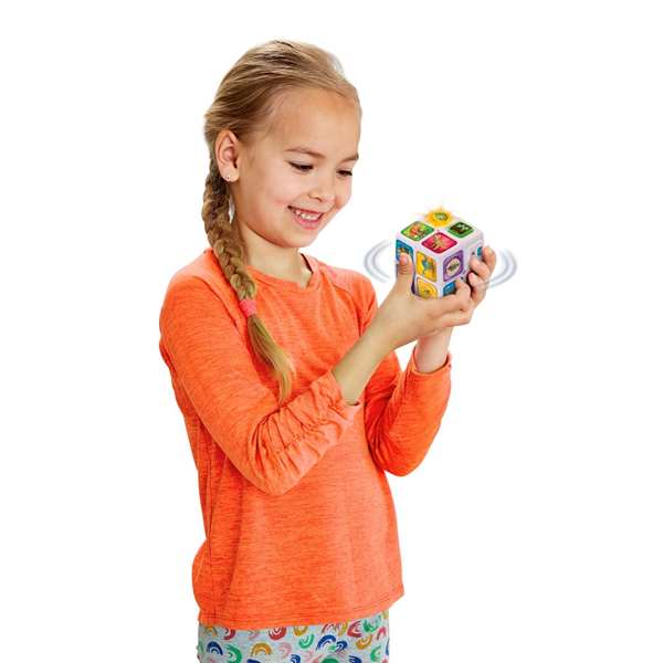 VTech - Cube magique Dinoaventuras - Jeu éducatif avec 3 modes, 200+ phrases, sons et lumières - Fonctionne en espagnol - 11.5x11.5x21.6 cm - 4-8 ans VTech - Cube magique Dinoaventuras - Jeu éducatif avec 3 modes, 200+ phrases, sons et lumières - Fonctionne en espagnol - 11.5x11.5x21.6 cm - 4-8 ans