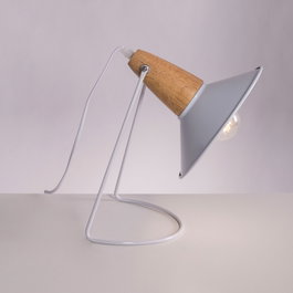 Lampe de table Kremenchuk en métal et bois