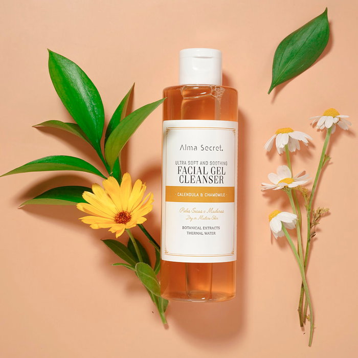 Alma Secret Gel Nettoyant Visage Doux et Calmant Calendula & Camomille 200 ml