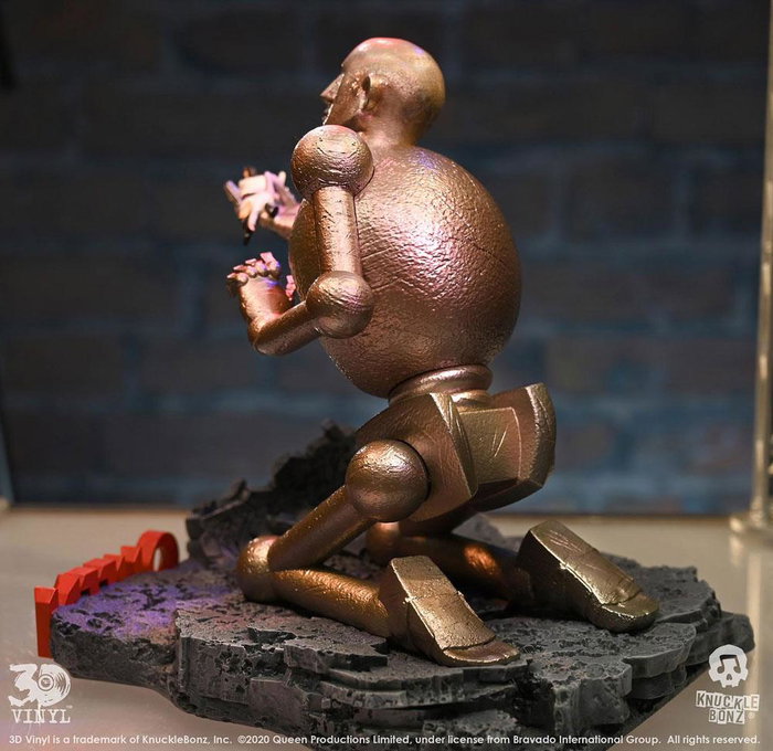 Queen statuette 3D Vinyl Queen Robot (News of the World) 20 x 21 x 24 cm Queen statuette 3D Vinyl Queen Robot (News of the World) 20 x 21 x 24 cm