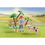 Playmobil 71443 - Grands-parents et potager Country - Figurines et accessoires avec matériaux biosourcés - Jeu de construction pour enfant dès 4 ans