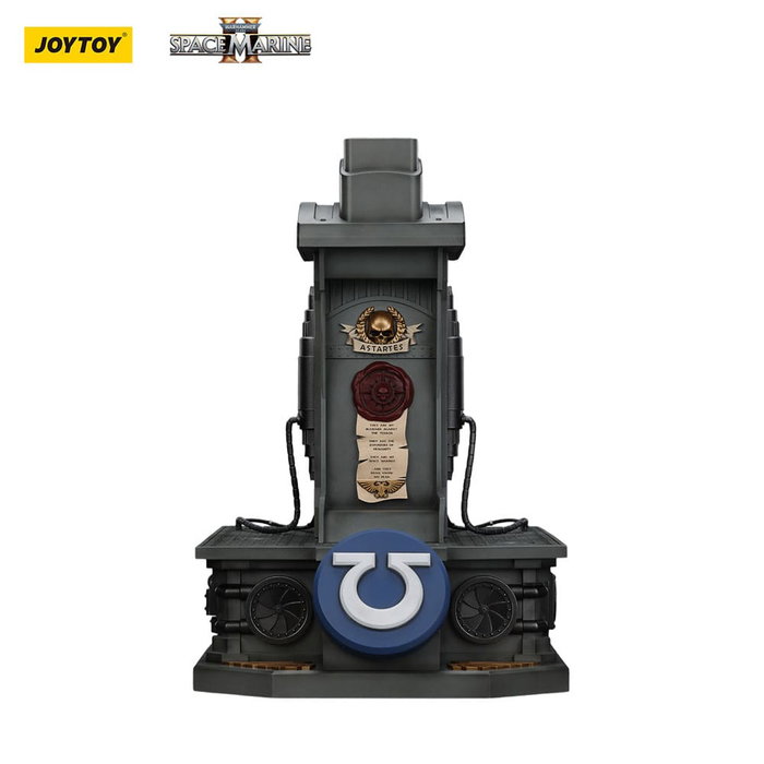 Joy Toy (CN) Warhammer 40,000: Space Marine 2 réplique Ultramarines Lieutenant Titus casque avec présentoir Joy Toy (CN) Warhammer 40,000: Space Marine 2 réplique Ultramarines Lieutenant Titus casque avec présentoir