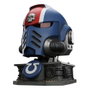 Joy Toy (CN) Warhammer 40,000: Space Marine 2 réplique Ultramarines Lieutenant Titus casque avec présentoir
