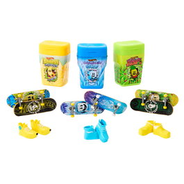 Hot Wheels Skateboard - Boîte de chewing-gum avec 2 skateboards HTP10 - Jouet pour enfants +5 ans