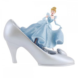 Enesco Disney 100 Cendrillon avec chaussure figurine décorative
