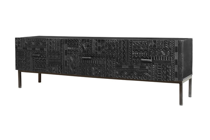 GINER Y COLOMER Buffet TV en bois de manguier massif avec sculpture hiéroglyphe et pattes en fer laqué noir - 180 x 40 x 55 cm