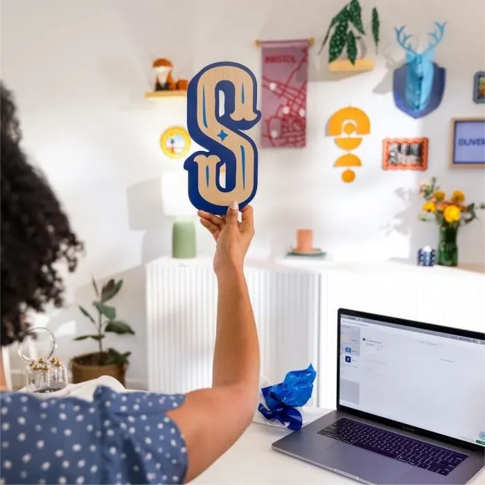 Cricut Maker 4 - Machine de découpe intelligente, écriture et gravure - Sage - Compatible 300+ matériaux (papier, vinyle, cuir)