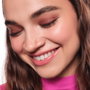 Essence SATIN BLEND Eyeliner en Gel 05-Rich Burgundy