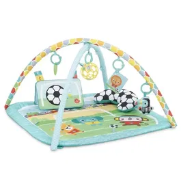 Bright Starts Tapis d'éveil bébé Football avec arche de jeu, jouets Oball détachables, musique et lumières - Pour la motricité et coordination - Dès la naissance