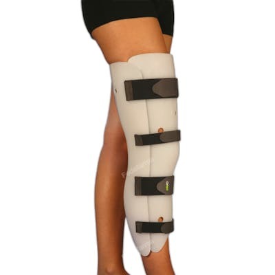 EMO RD600 Immobilisateur de genou en polyéthylène L Droit EMO RD600 Immobilisateur de genou en polyéthylène L Droit