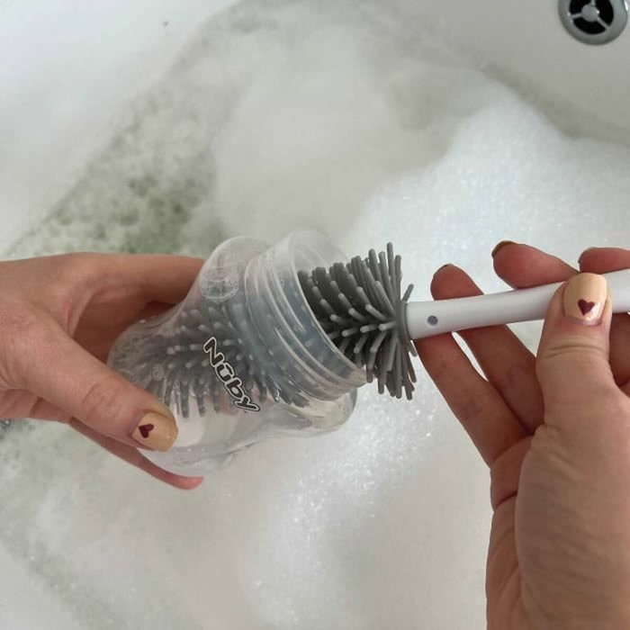 Nuby Brosse de Nettoyage 2 en 1 pour Biberon et Tétine avec Support Nuby Brosse de Nettoyage 2 en 1 pour Biberon et Tétine avec Support