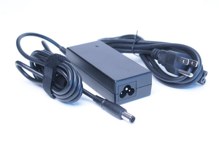 Dell - Chargeur Secteur Adaptateur AC 65W 19.5V pour Dell Inspiron 300M, 500M, 600M Dell - Chargeur Secteur Adaptateur AC 65W 19.5V pour Dell Inspiron 300M, 500M, 600M