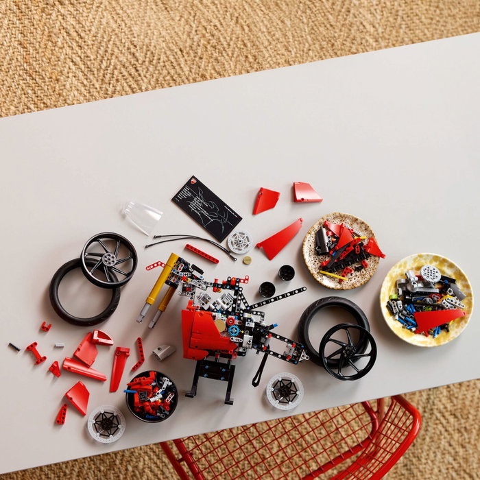 LEGO Technic Ducati Panigale V4 S