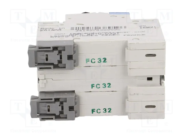 LEGRAND Disjoncteur S300 TX 3P 32A 6kA