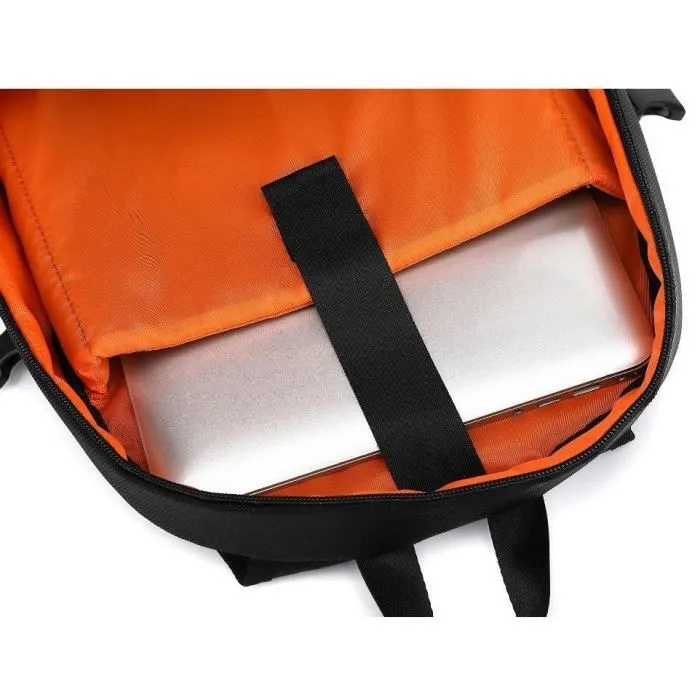 Yenkee Trooper YBB 1504 - Sac à dos gaming pour ordinateur portable 15,6" - Volume 20L - Rembourrage respirant - Dimensions 46x30x15 cm