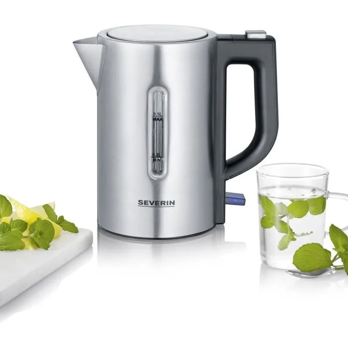 Severin WK3647 Bouilloire de Voyage Électrique 0,5 L 1100 W Inox et Noir - 115/230 V Commutable