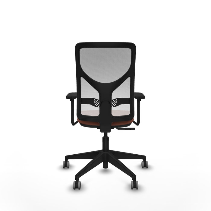 Chaise Motilla Synchro 3 positions tissu Marron Maille Blanc Base pyramidale noire Accoudoir 3D Sans appui-tête Roulettes 65mm pour moquette