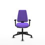 Chaise Elche Contact permament de base Tissu Violet Base pyramidale noire Accoudoir 1D Sans appui-tête Roulettes 65mm pour moquette