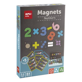 APLI KIDS - Jeu magnétique Numéros 19444 pour l'apprentissage des mathématiques avec 51 aimants et 1 scénario - À partir de 5 ans