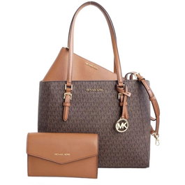 Michael Kors Sac Charlotte 35F3GCFT9T-BROWN Marron